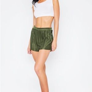 VARNIKA OLIVE ACCORDION PLEAT MID-RISE SHORTS